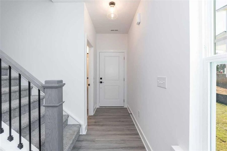 Spacious, unfurnished interior of a new home in Thunder Ridge, Dawsonville (Image 19).
