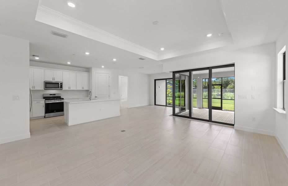 Spacious, unfurnished interior of a new home in Terreno, Naples (Image 17).