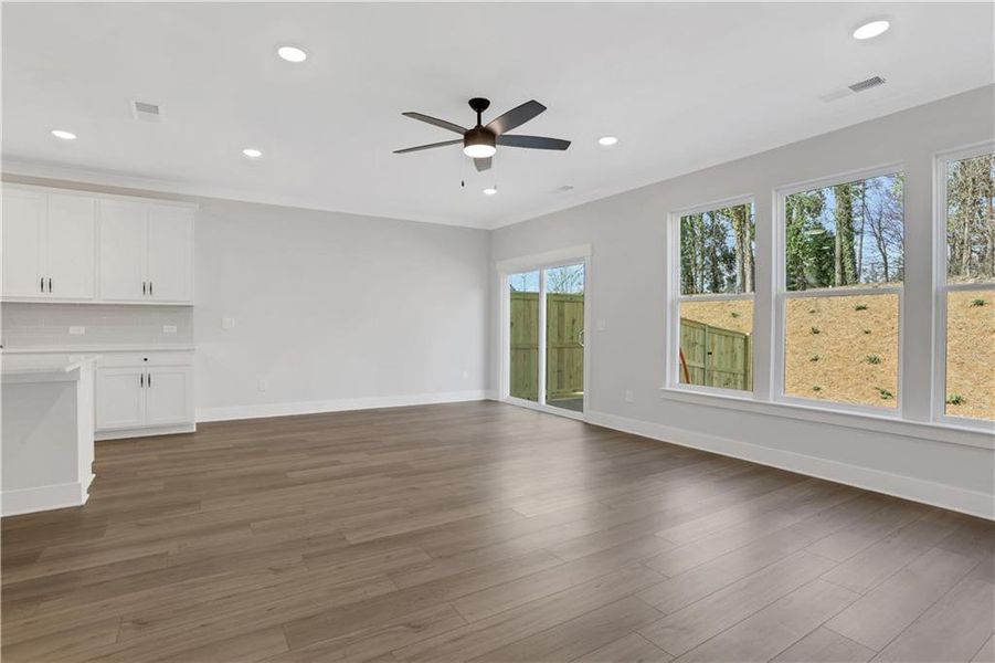 Spacious, unfurnished interior of a new home in , Dawsonville (Image 34).