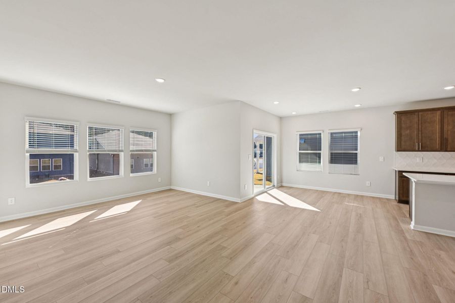 8-web-or-mls-Raleigh - Oak Manor - 749 D