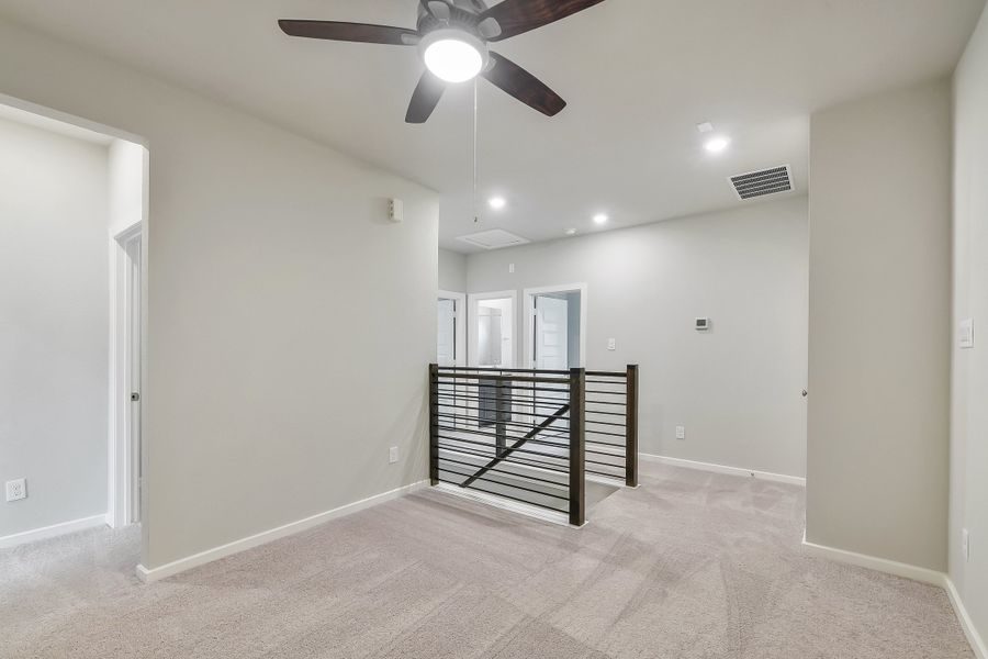 Spacious, unfurnished interior of a new home in Summer Place  35', Montgomery (Image 45).
