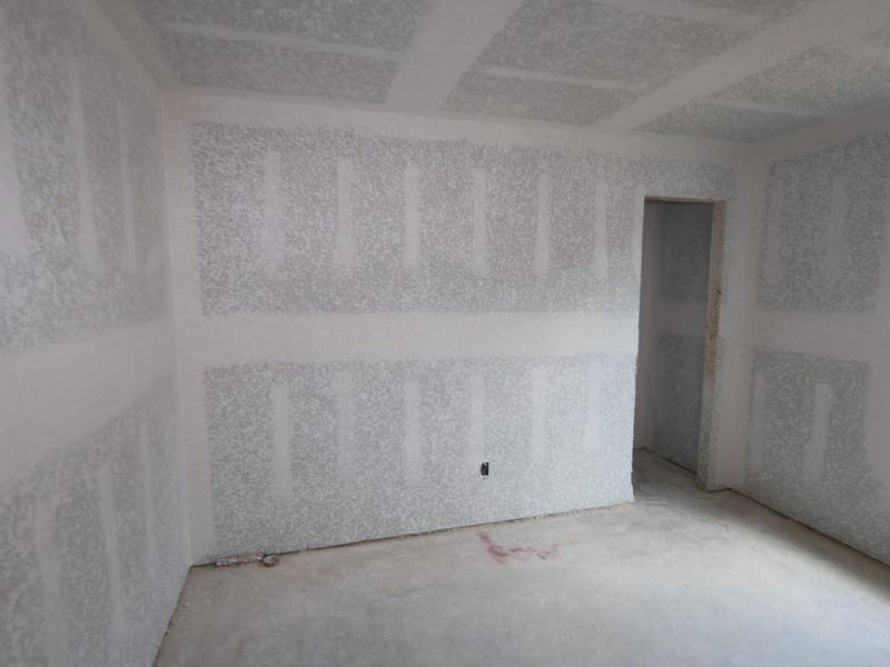 Spacious, unfurnished interior of a new home in Indian Springs, Crosby (Image 13).