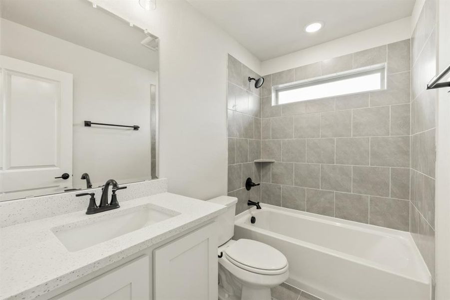 Furnished interior view inside a new home in Homestead at Daniel Farms Phase 2, DeSoto (Image 10). Furnished interior view inside a new home in Homestead at Daniel Farms Phase 2, DeSoto (Image 10).