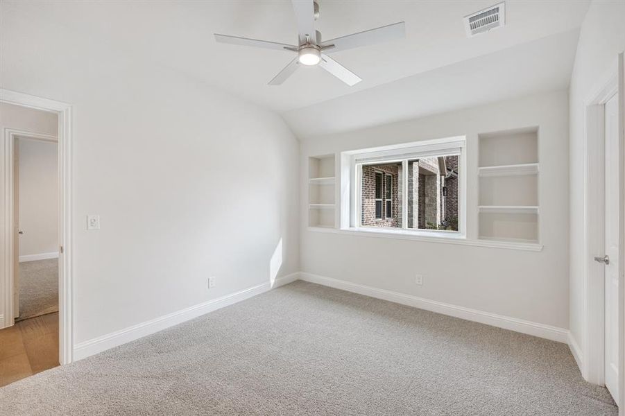Spacious, unfurnished interior of a new home in Liberty, Melissa (Image 34).