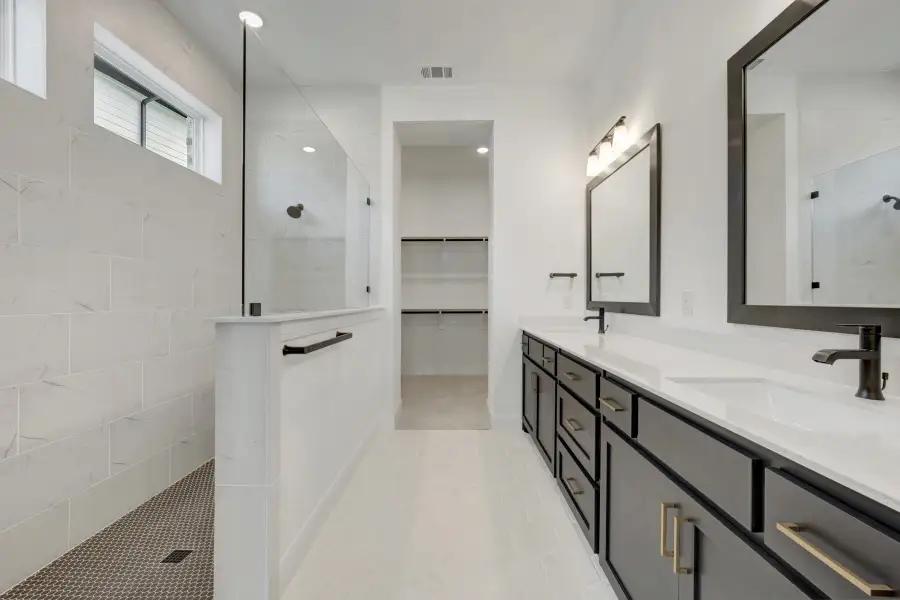 Owner's Bath Owner's Bath