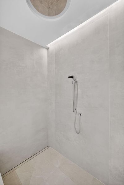 Close-up of interior finishes inside a home in , Fort Lauderdale (Image 23). Close-up of interior finishes inside a home in , Fort Lauderdale (Image 23).