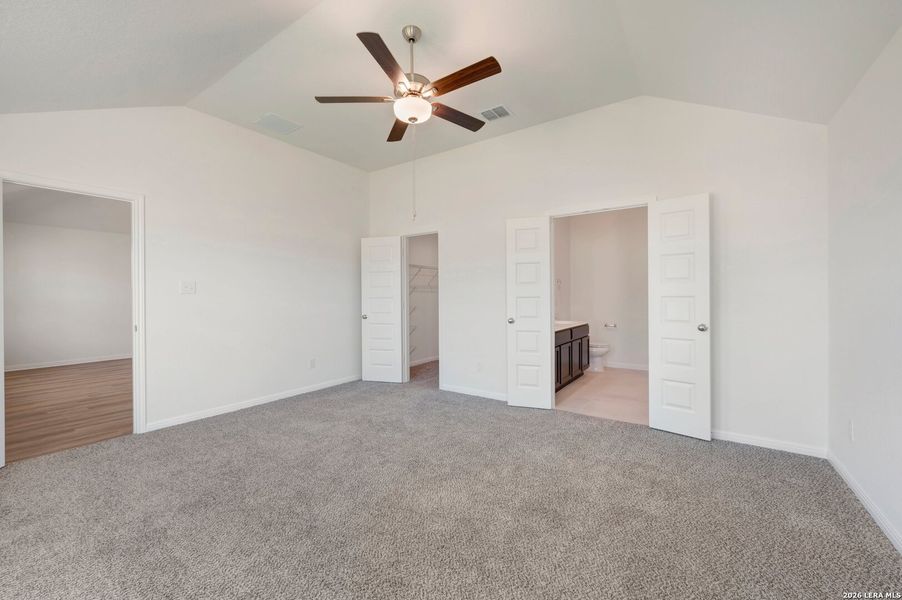 Spacious, unfurnished interior of a new home in Verano Farms, Von Ormy (Image 24). Spacious, unfurnished interior of a new home in Verano Farms, Von Ormy (Image 24).