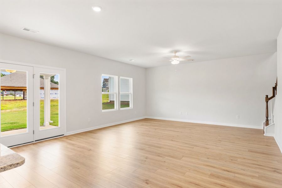 Spacious, unfurnished interior of a new home in Mayfair Village, Spartanburg (Image 12). Spacious, unfurnished interior of a new home in Mayfair Village, Spartanburg (Image 12).