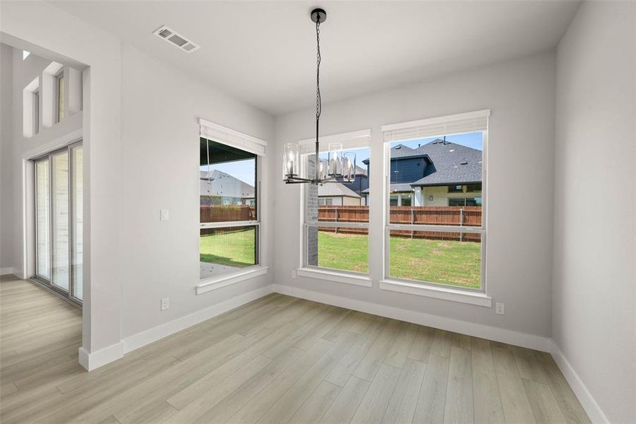 2100 Pelican- Dining-1