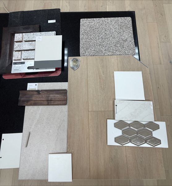 Sample of building materials used in homes in Stoneview, Glen Rose (Image 3).