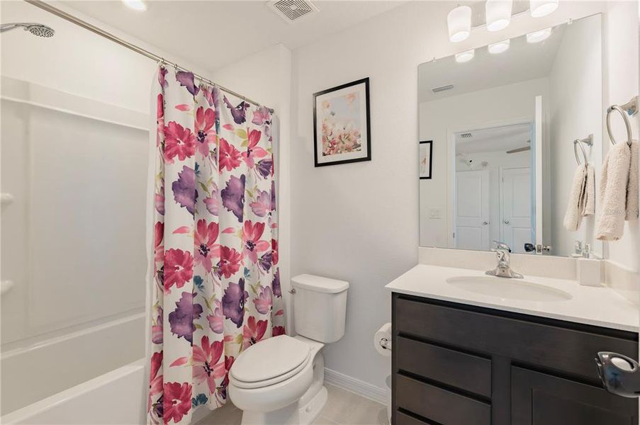 Furnished interior view inside a new home in , Land O' Lakes (Image 27). Furnished interior view inside a new home in , Land O' Lakes (Image 27).