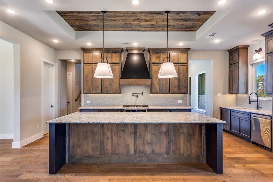Furnished interior view inside a new home in , Weatherford (Image 15).