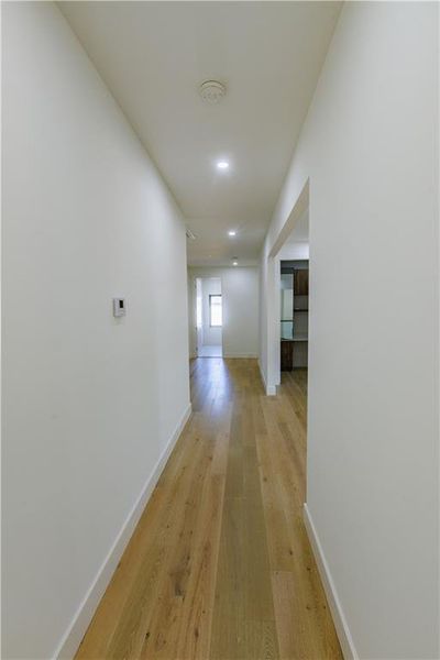 Spacious, unfurnished interior of a new home in , Suwanee (Image 27).