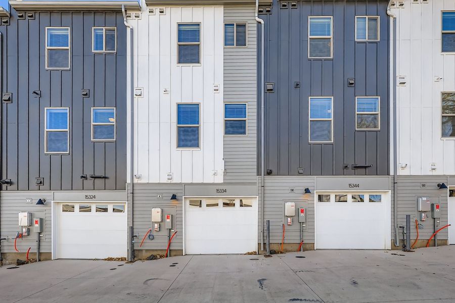 New Home in Arvada, CO. - Slide 27 New Home in Arvada, CO. - Slide 27