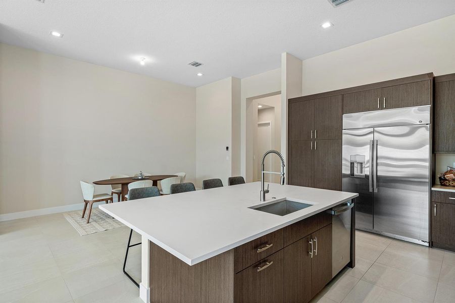 018-9212SilverMarshLane-BocaRaton-FL-334