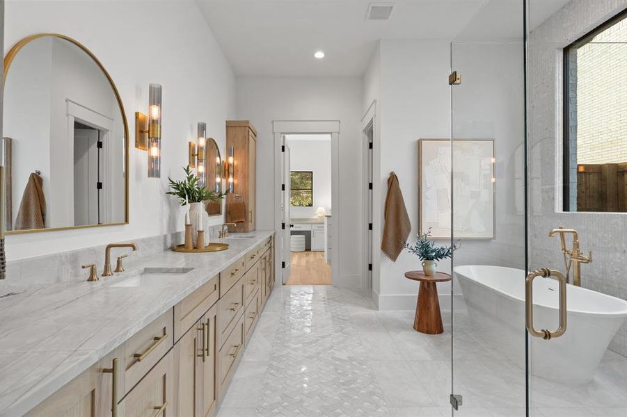 Furnished interior view inside a new home in , Dallas (Image 34).