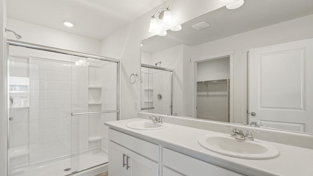 Furnished interior view inside a new home in Silver Peaks, Lochbuie (Image 10).
