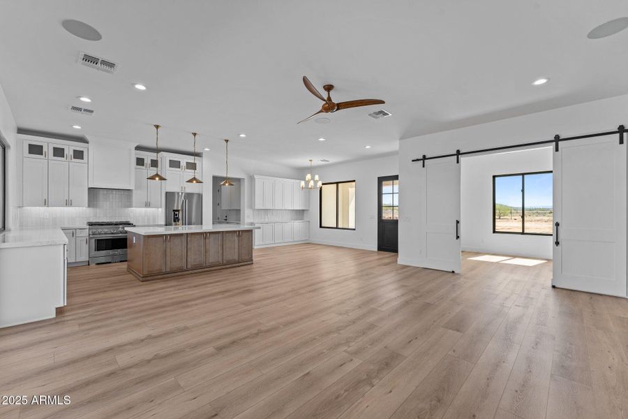 19-web-or-mls-DSC07982 19-web-or-mls-DSC07982