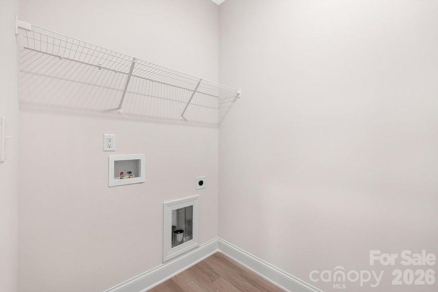 Spacious, unfurnished interior of a new home in , Charlotte (Image 20).