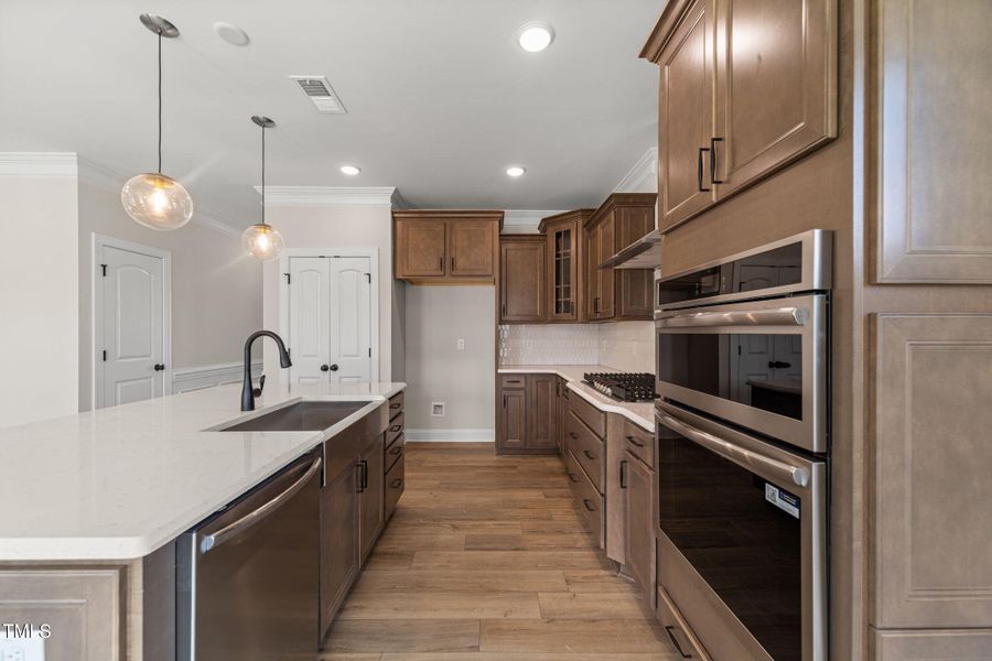 16-web-or-mls-DSC_9103 16-web-or-mls-DSC_9103