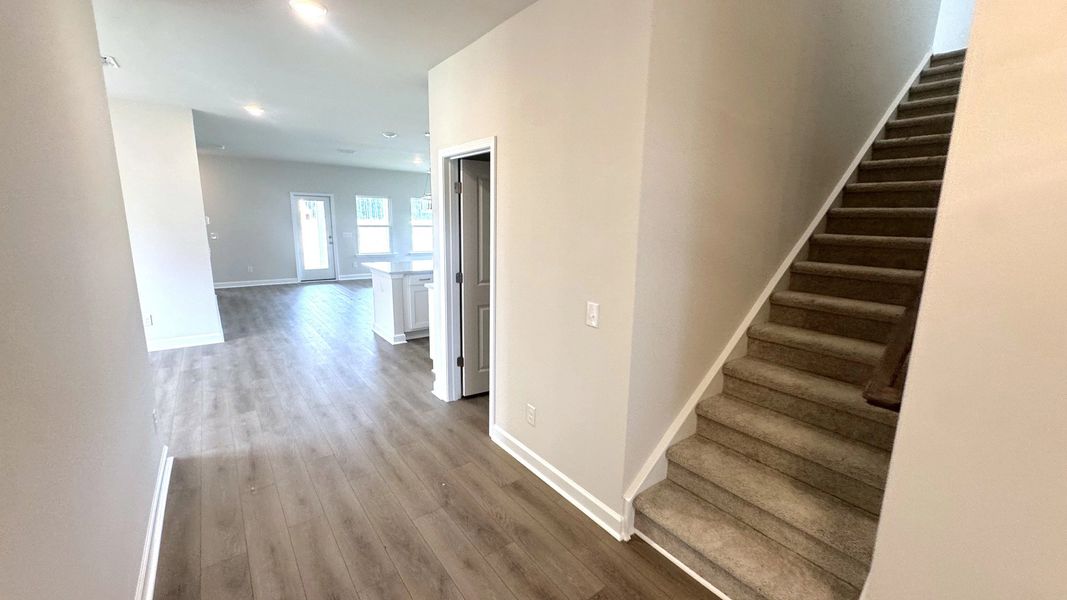 Spacious, unfurnished interior of a new home in Watson Hill, Summerville (Image 13).