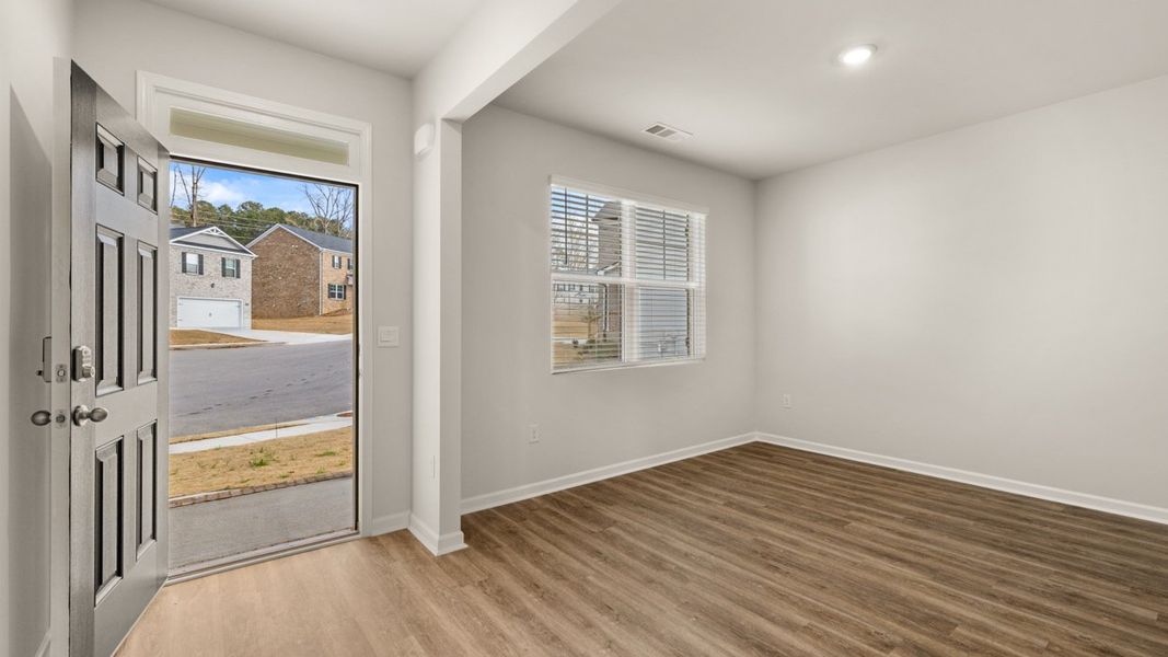 Representative unfurnished interior of a home built from the Galen by D.R. Horton in Poplar Preserve, Newnan (Image 12).