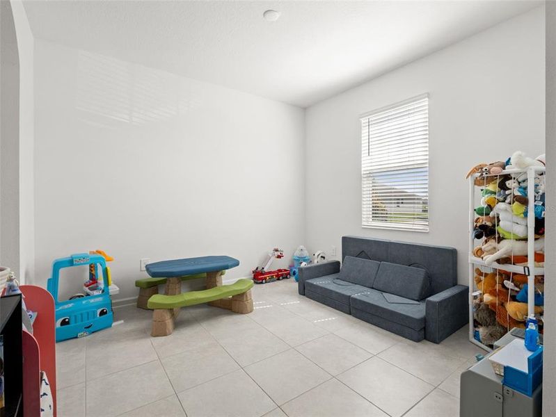 Furnished interior view inside a new home in Wellness Ridge, Clermont (Image 13).