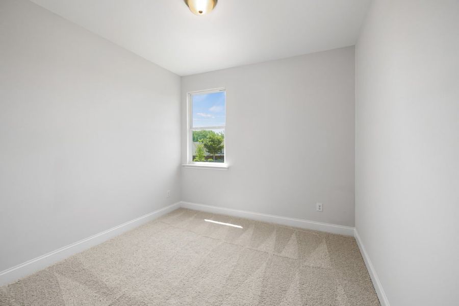 Representative unfurnished interior of a home built from the Atkinson by UnionMain Homes in Austin Springs, Bethlehem (Image 22).