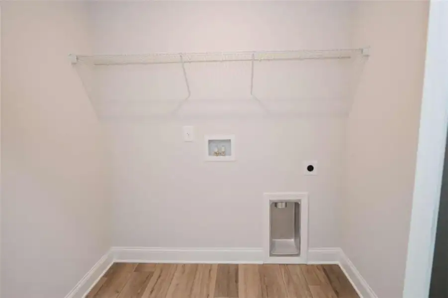 Spacious, unfurnished interior of a new home in , Douglasville (Image 35).