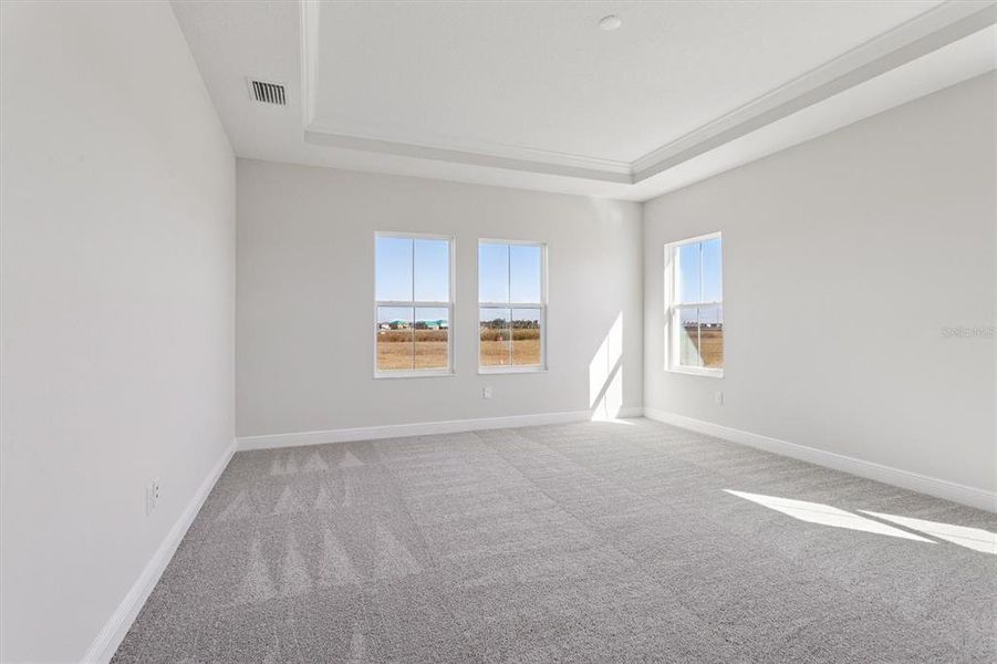 Spacious, unfurnished interior of a new home in Oakfield, Parrish (Image 19).