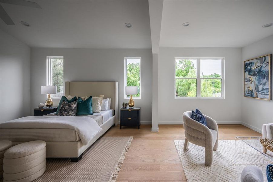 Furnished interior view inside a new home in , Dallas (Image 14).
