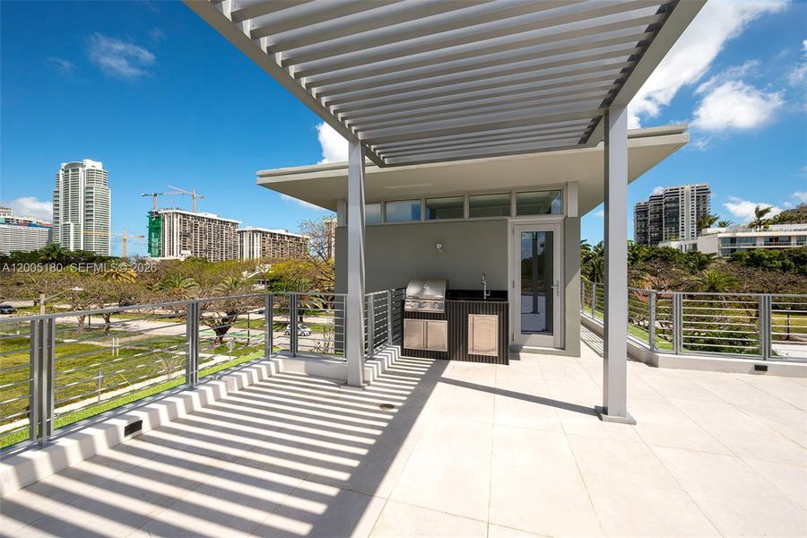 Image 68 of a home in .