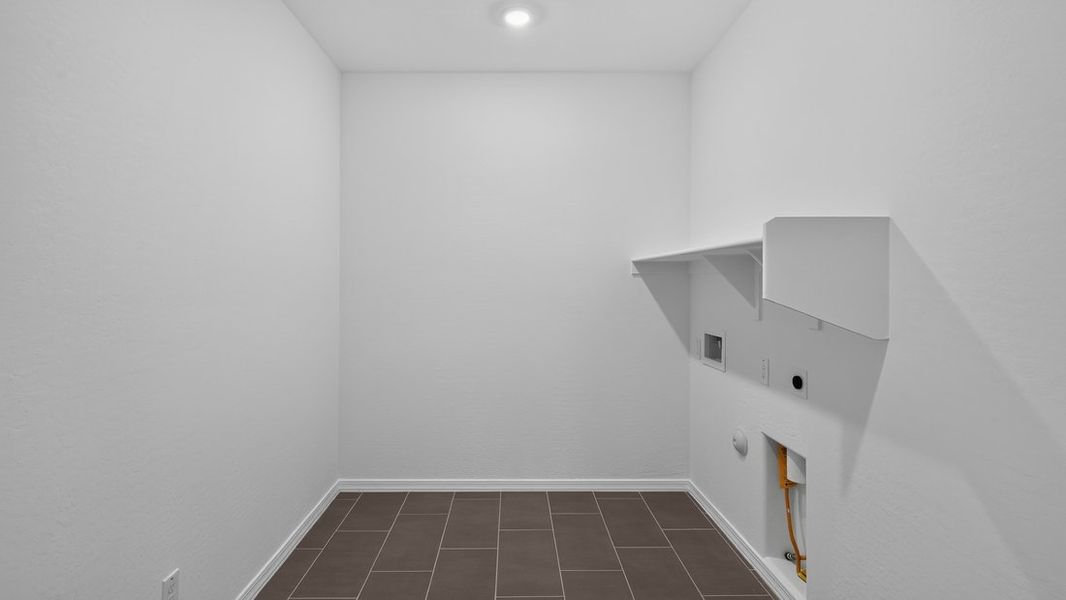 Spacious, unfurnished interior of a new home in Salero Journey Collection, Phoenix (Image 20). Spacious, unfurnished interior of a new home in Salero Journey Collection, Phoenix (Image 20).