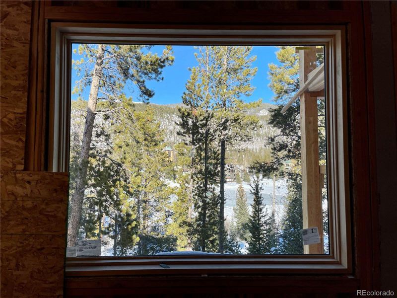 Image 21 of a home in .