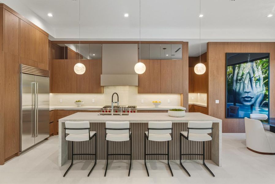 450 NE Spanish Ct Boca Raton FL-32