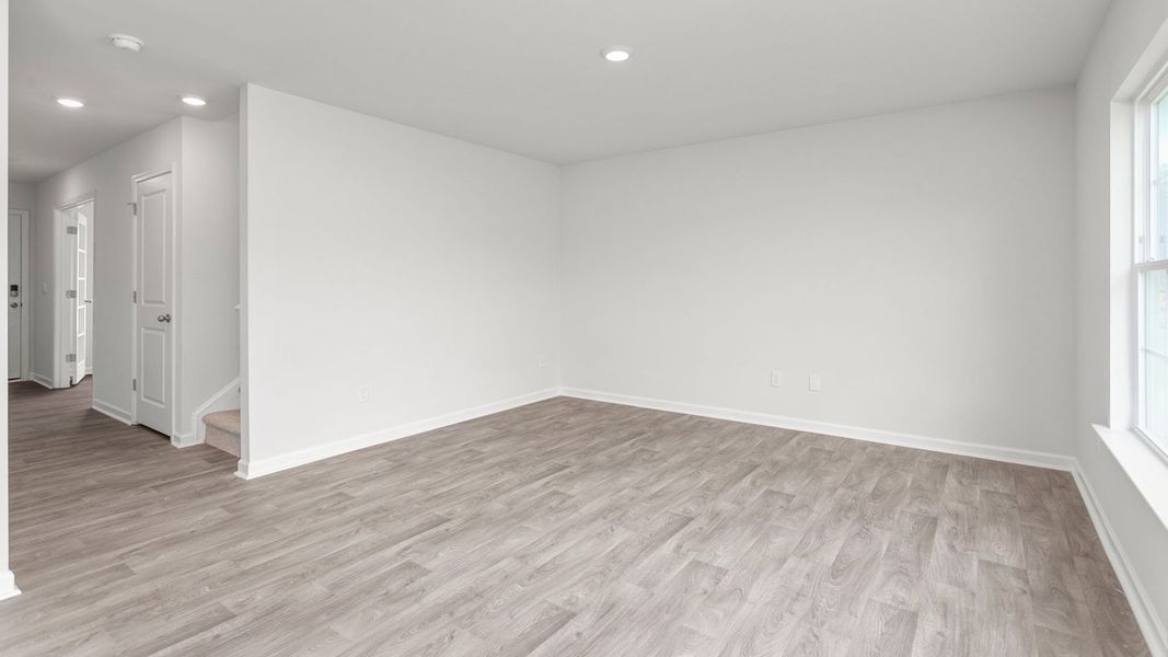 Spacious, unfurnished interior of a new home in Aspen Place, Thomasville (Image 13).