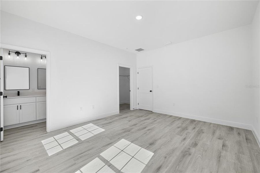 Spacious, unfurnished interior of a new home in , Citrus Springs (Image 34). Spacious, unfurnished interior of a new home in , Citrus Springs (Image 34).