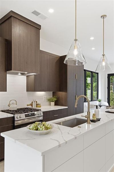 Furnished interior view inside a new home in , Atlanta (Image 26).