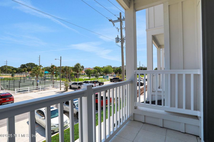 Image 33 of a home in North Beach Townhomes.