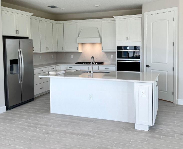 827 Kitchen Progress