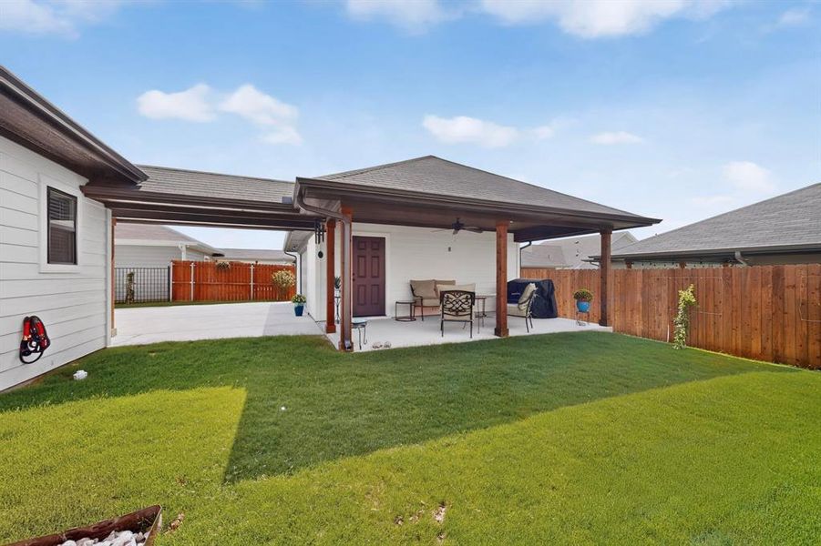 Exterior details and patio area of a home in , Burleson (Image 28).