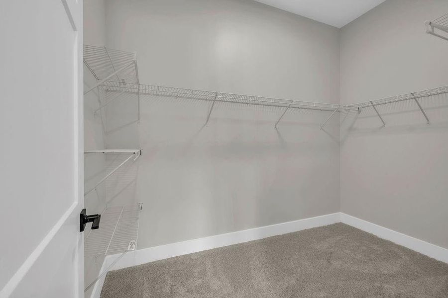Spacious, unfurnished interior of a new home in , Marietta (Image 23).