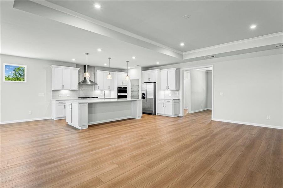 Spacious, unfurnished interior of a new home in Watermist at Mirror Lake, Villa Rica (Image 16).