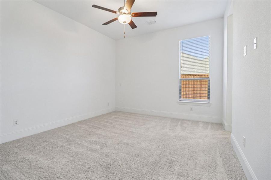 Spacious, unfurnished interior of a new home in Gean Estates, Keller (Image 20).