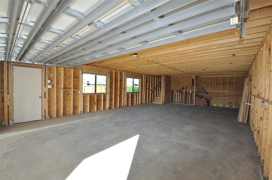 And now the 4 car garage.