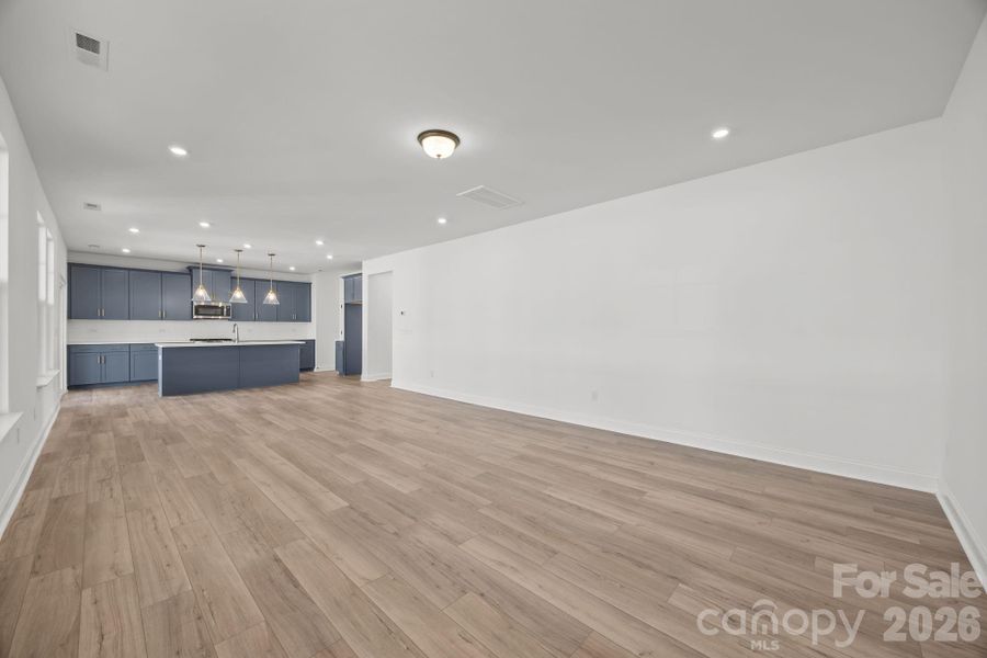 Spacious, unfurnished interior of a new home in Lakeside Glen, York (Image 21). Spacious, unfurnished interior of a new home in Lakeside Glen, York (Image 21).