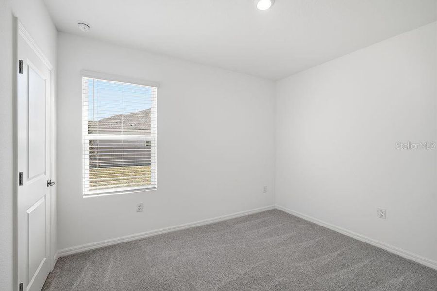 Spacious, unfurnished interior of a new home in Brookland Park, Auburndale (Image 23).