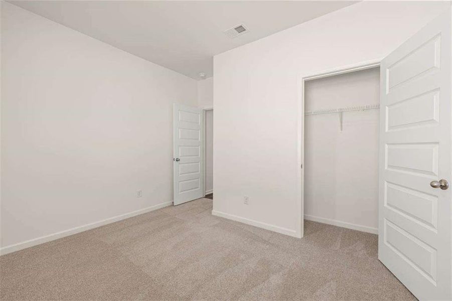 Spacious, unfurnished interior of a new home in Mableton Station, Mableton (Image 12).