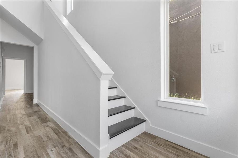 Spacious, unfurnished interior of a new home in , Dallas (Image 33).