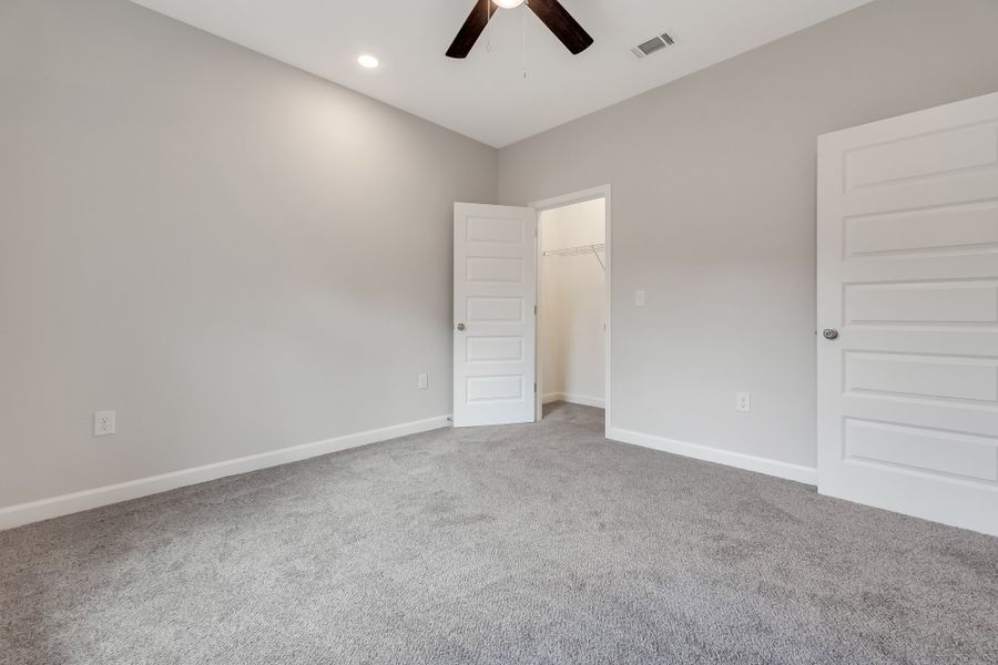 Spacious, unfurnished interior of a new home in , Crestview (Image 43).